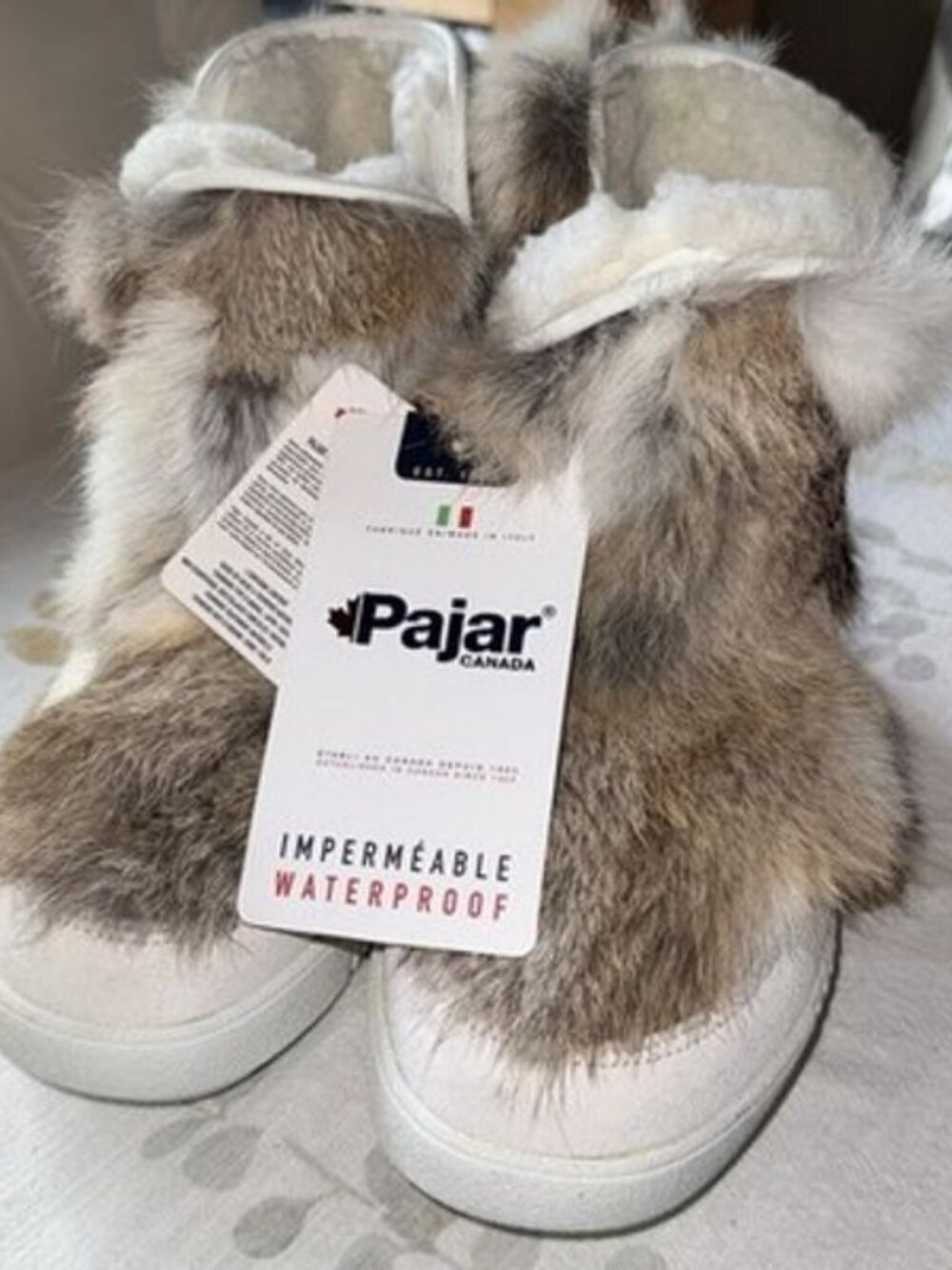 Pajar Anet Rabbit Fur Woman Sneaker Lace Free Pull-On Boots Size 9